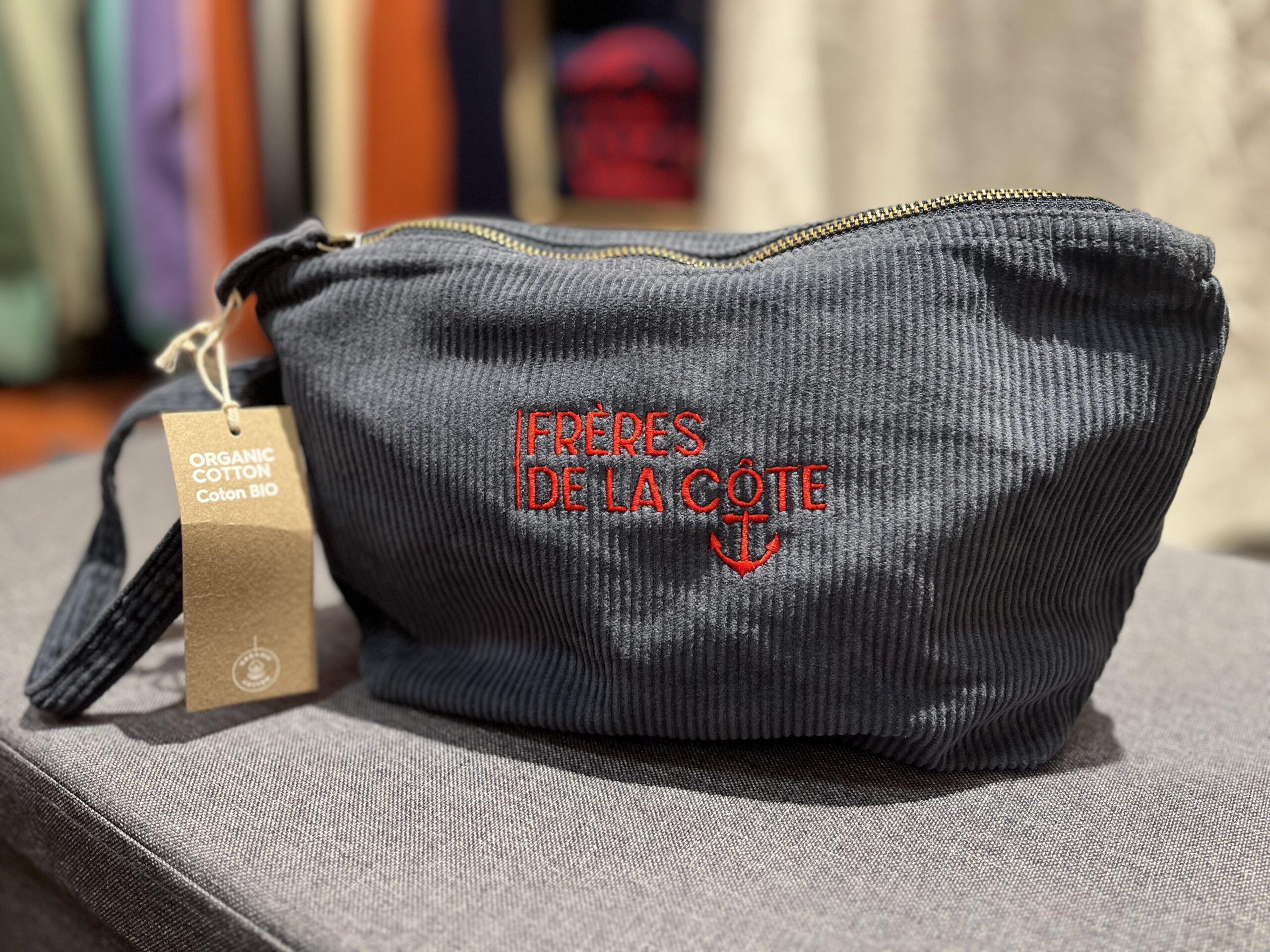 Trousse à Bazar • pochette écoresponsable velours • Brodée ®Frères de la Côte ⭑ BY MARINE – Image 4